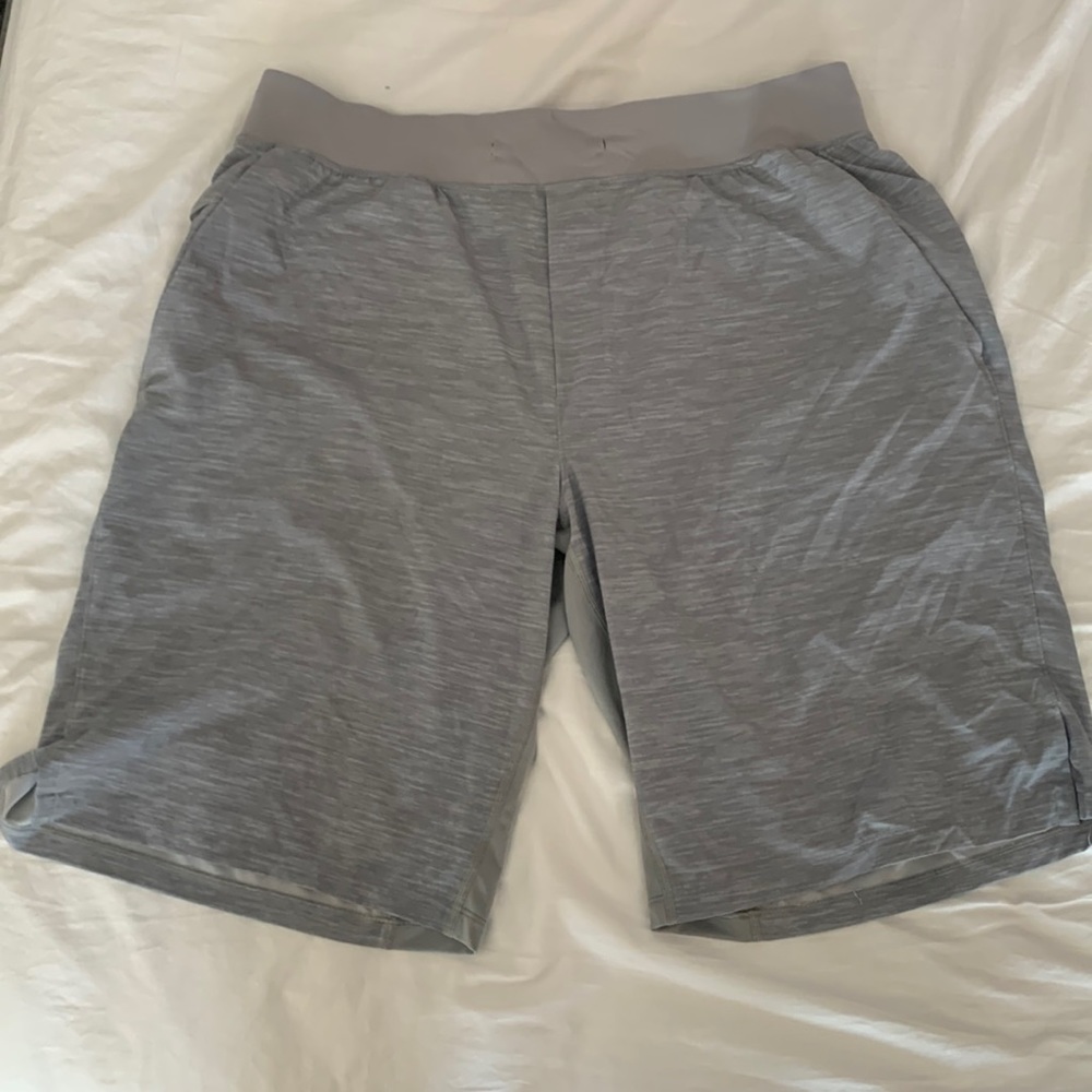 Lululemon silver 4 Way Stretch T.h.e. Shorts 11" Linerless Men Size XL